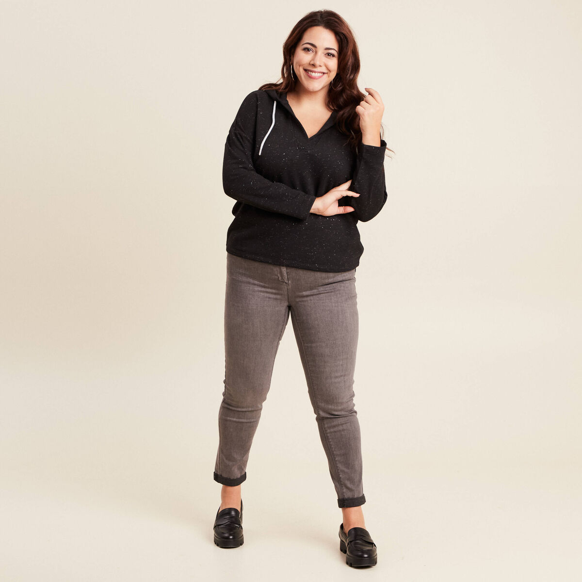 Sweat à capuche noir femme