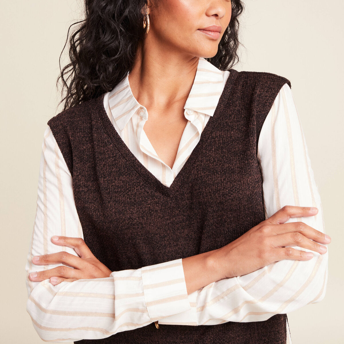 Pull effet 2-en-1 chemise marron fonc&eacute; femme