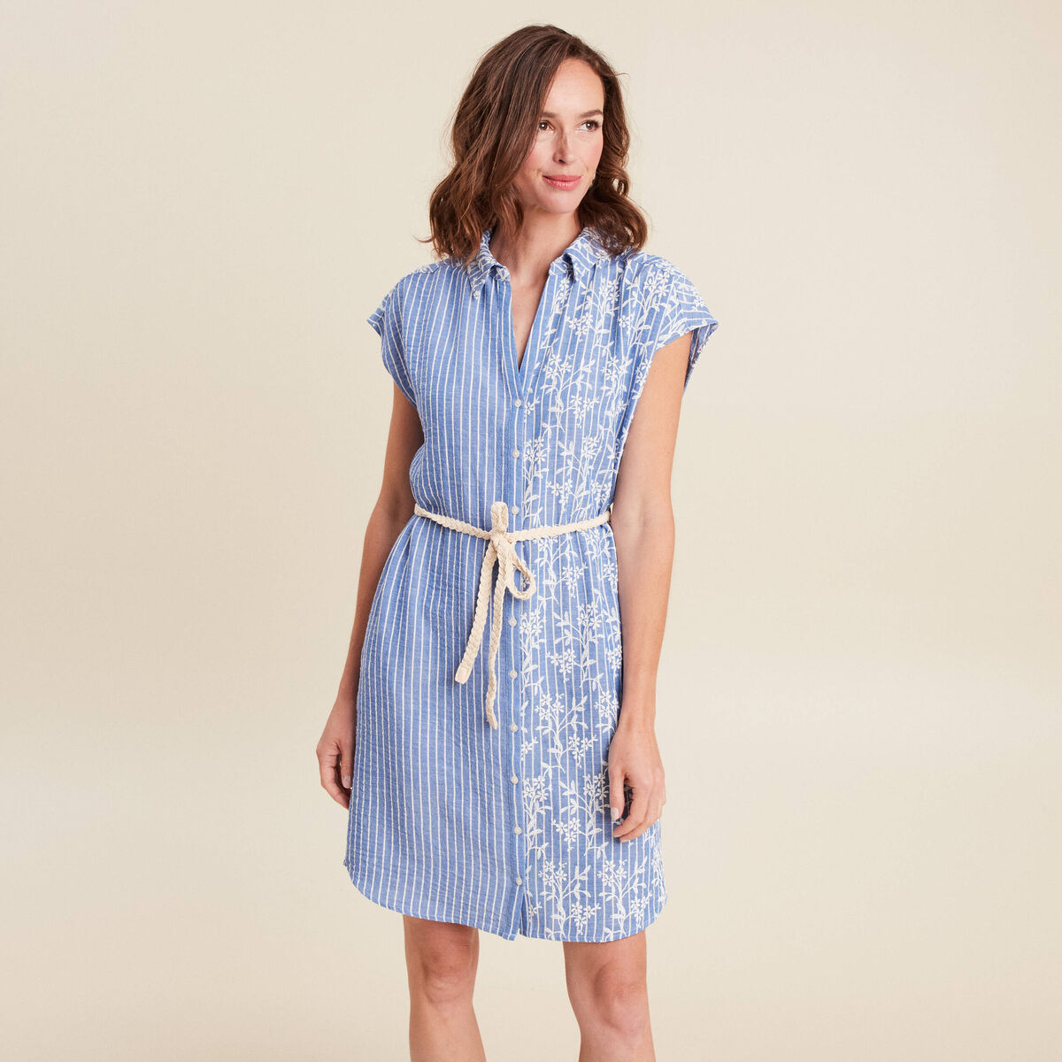 Robe droite courte col chemise ceinture bleu clair femme