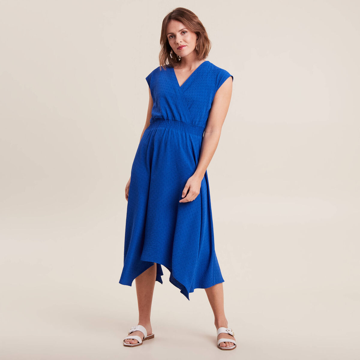 Robe évasée taille smockée bleu electrique femme
