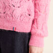 Pull ajour&eacute; col rond manches longues rose fushia femme
