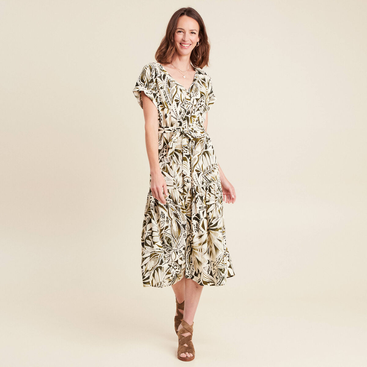 robe longue évasée col v manches courtes vert femme