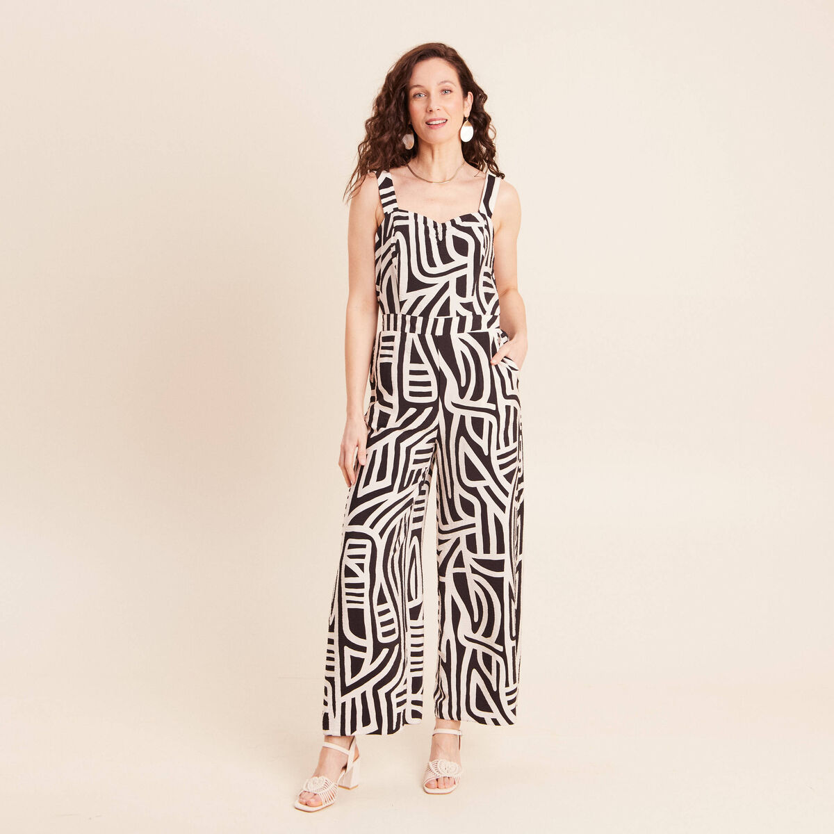 Combinaison r&eacute;versible col c&oelig;ur noir femme