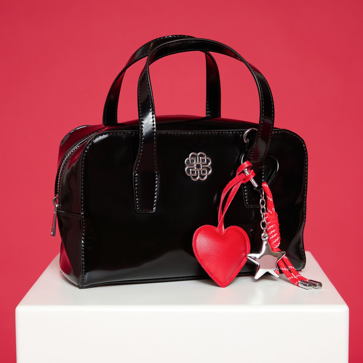 Sac en bandouli&egrave;re doubl&eacute; noir femme