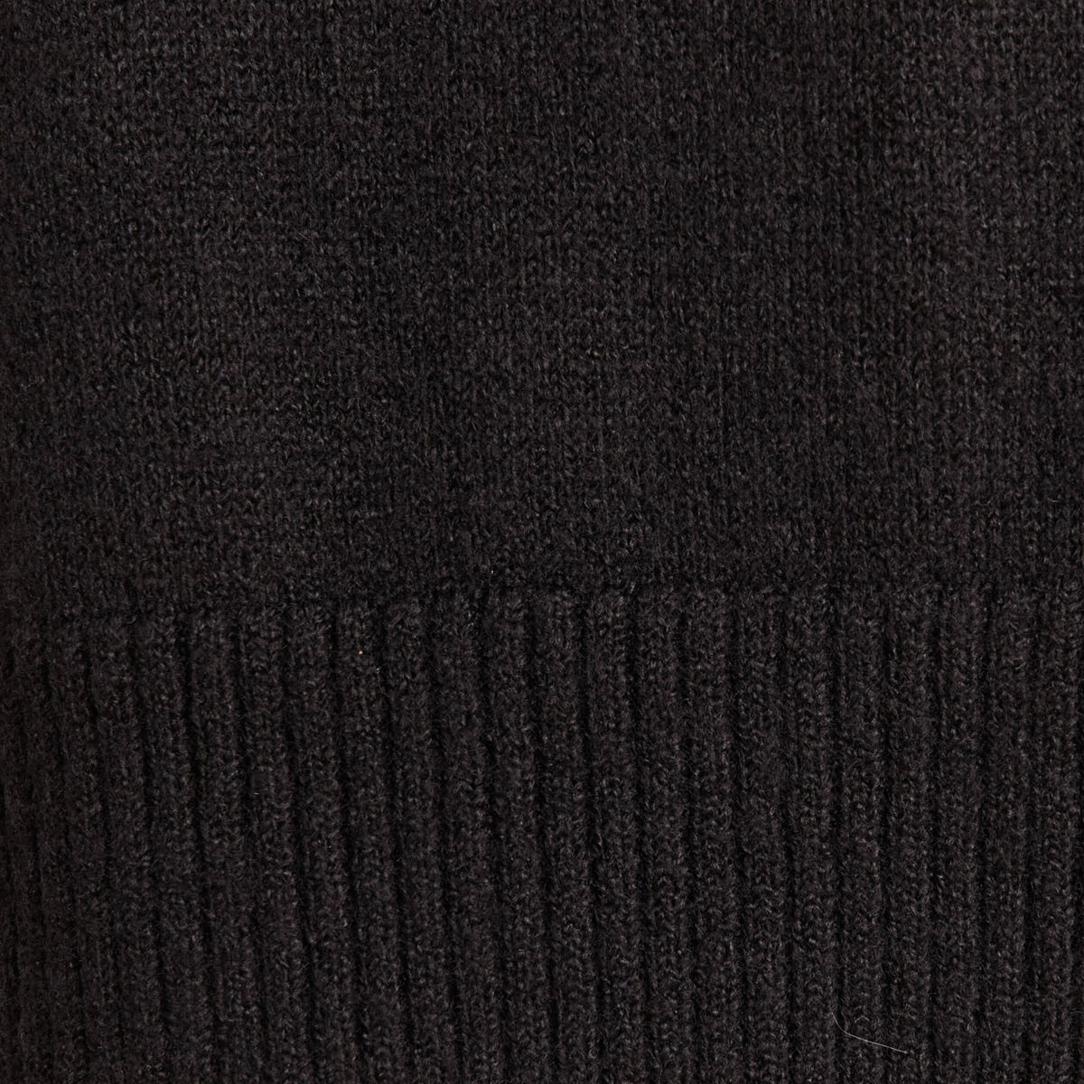 Plastron tricoté col boutonné noir femme