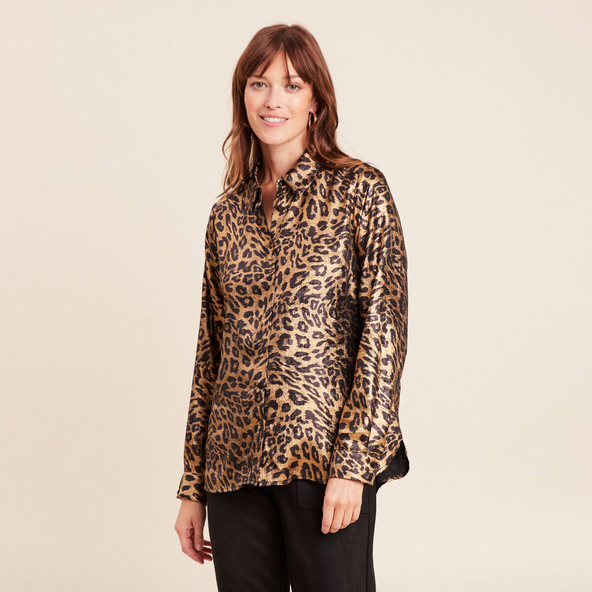 Chemise droite mi-longue brillante noir femme