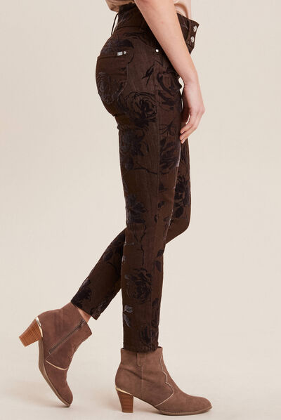 Jean ajusté taille standard marron femme