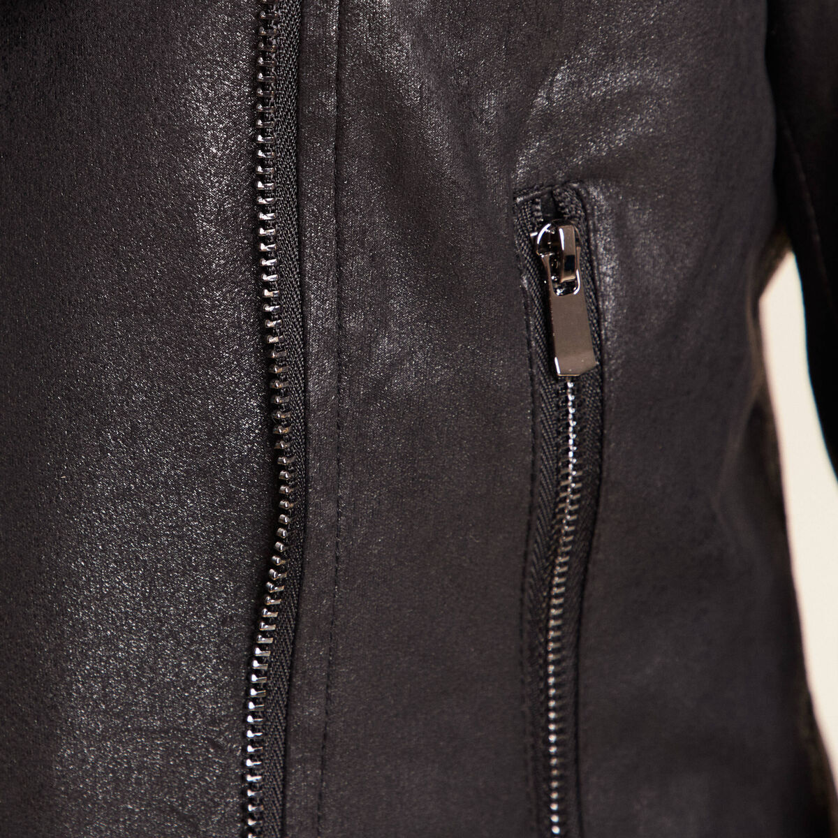 Veste esprit motard zipp&eacute;e noir femme