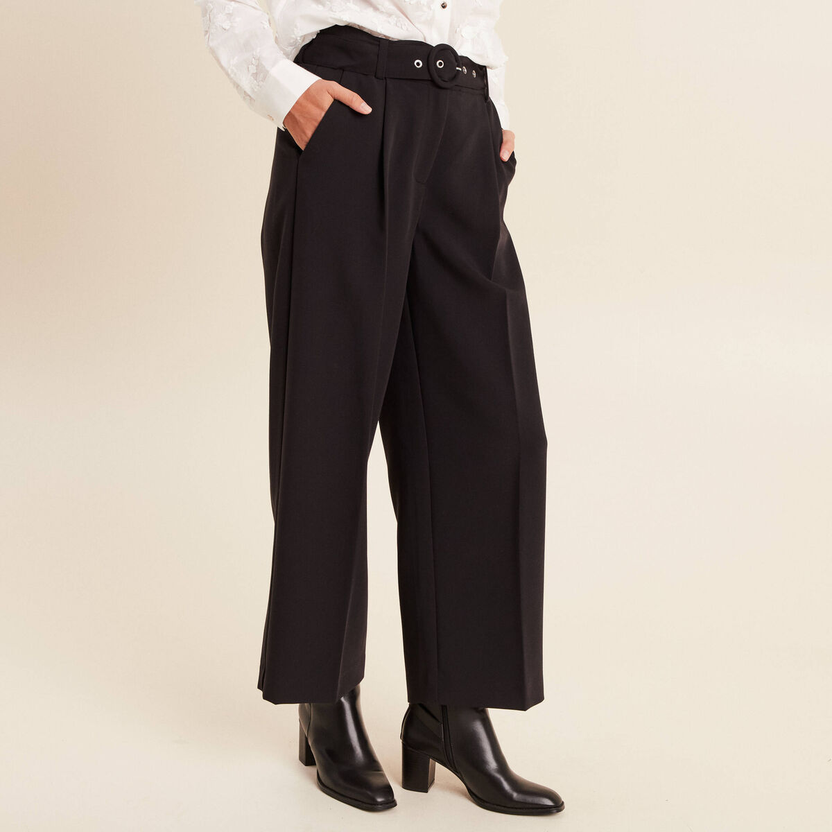 Pantalon droit 7/8&egrave;me taille haute noir femme