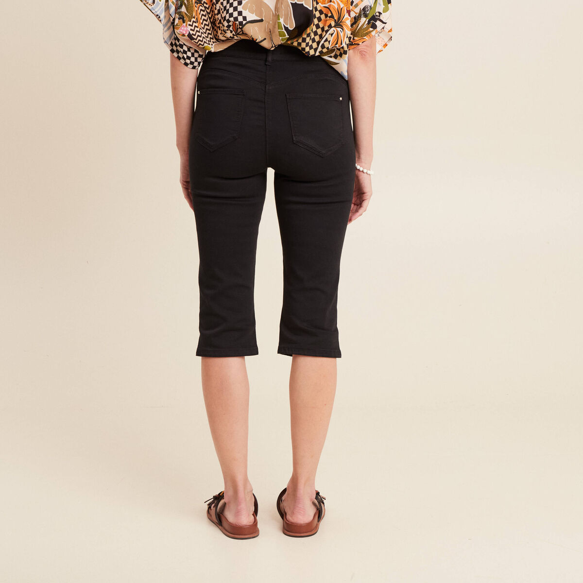 Pantacourt droit taille haute noir femme