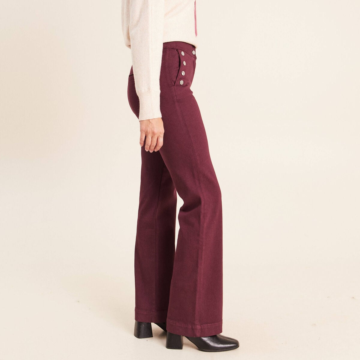Pantalon coupe bootcut &agrave; pont prune femme