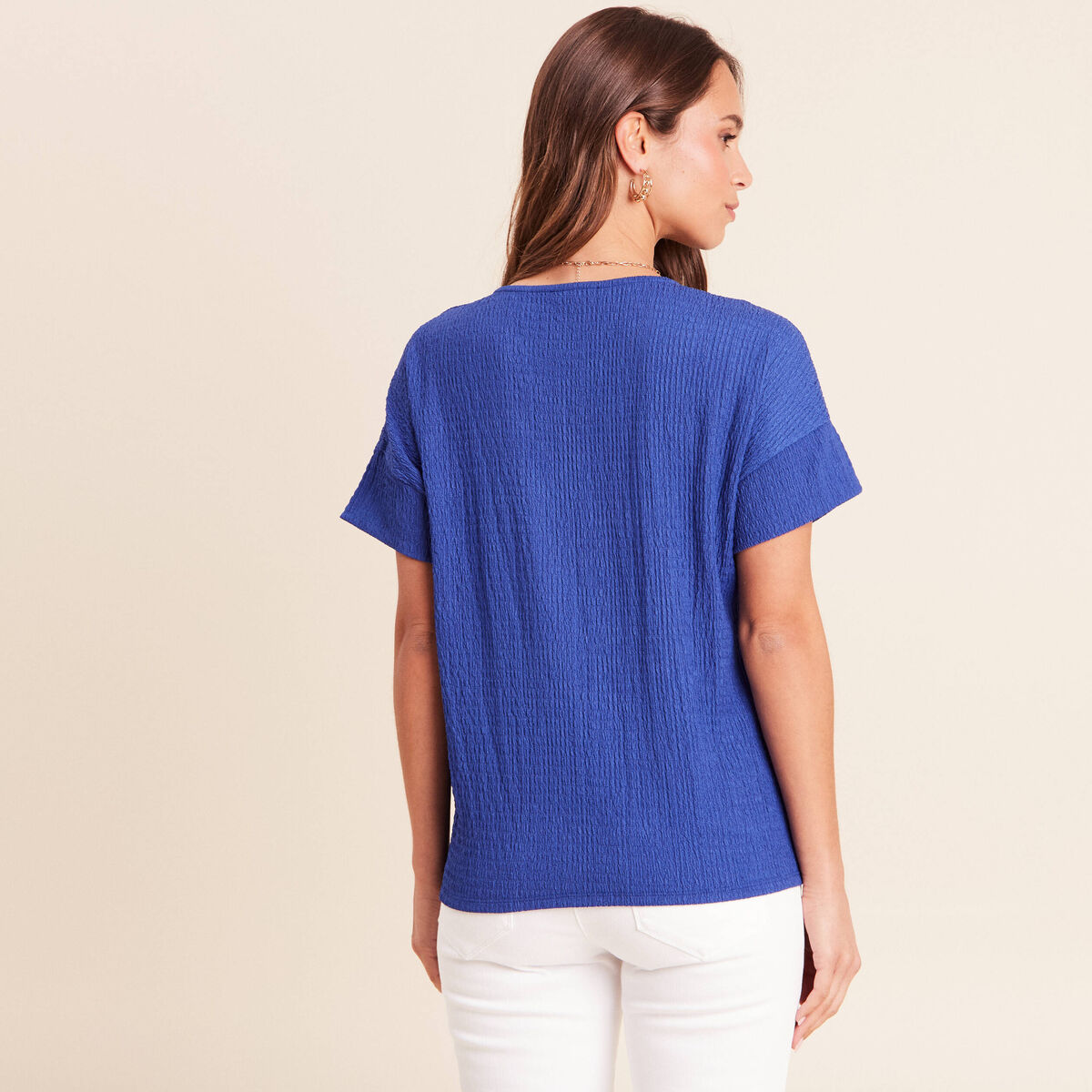 T-shirt col v manches courtes bleu fonc&eacute; femme