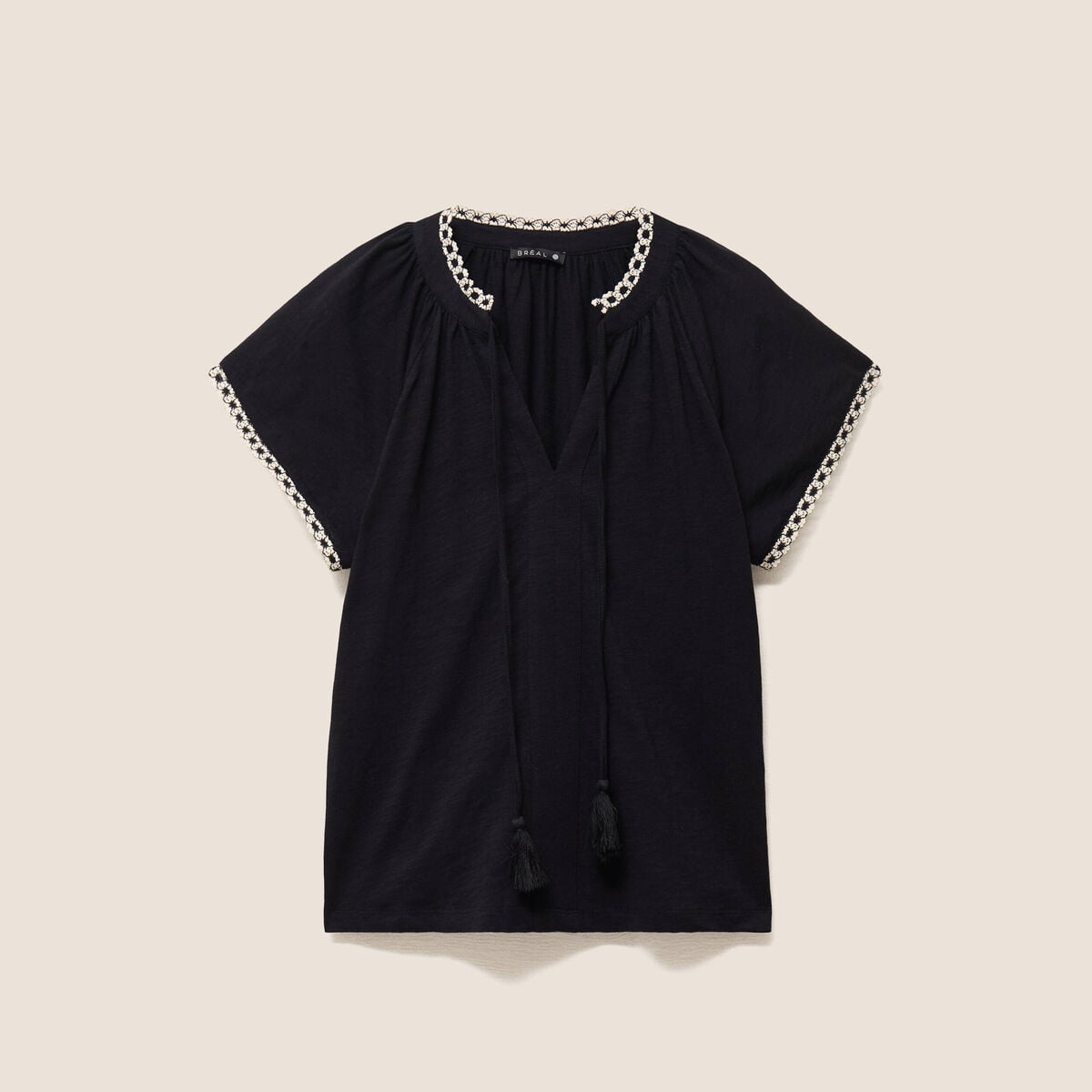 T-shirt col tunisien noir femme