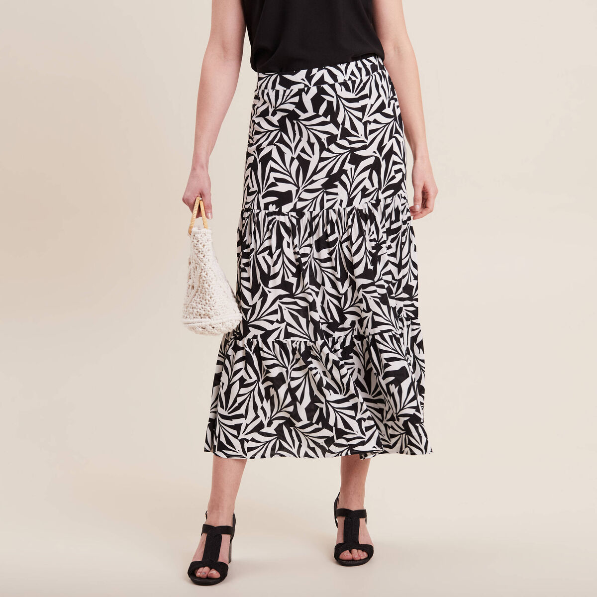 Jupe longue &eacute;vas&eacute;e noir femme