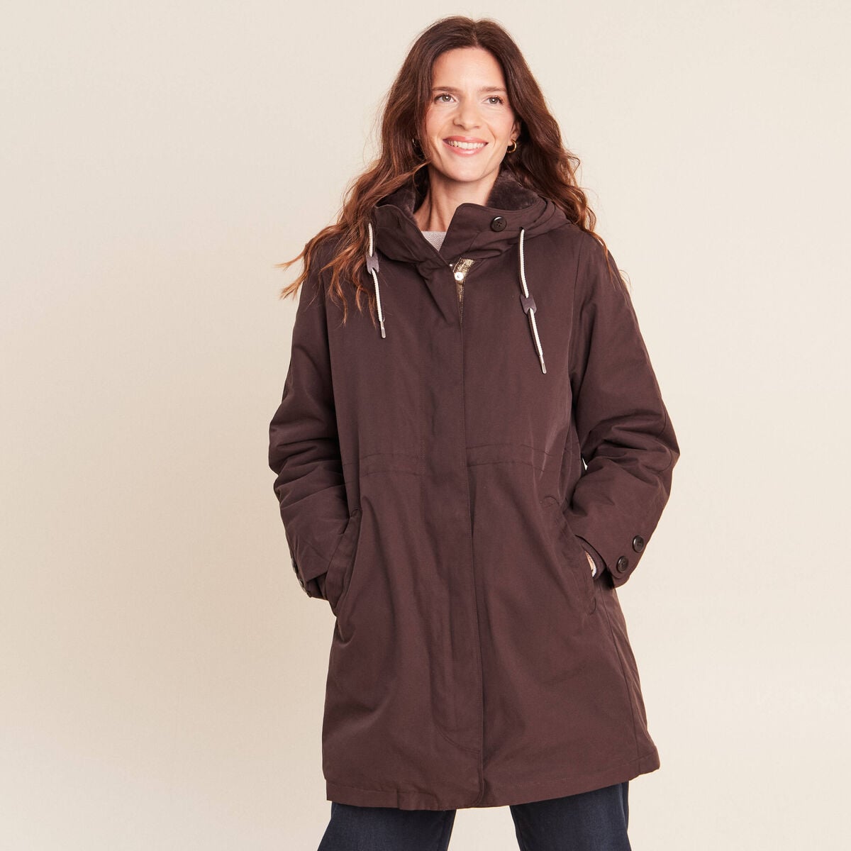 Parka &agrave; capuche taille ajustable marron fonc&eacute; femme