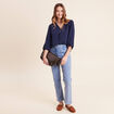 Blouse col v manches 3/4 fluide bleu marine femme