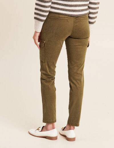 Pantalon ajusté satin 7/8ème vert olive femme