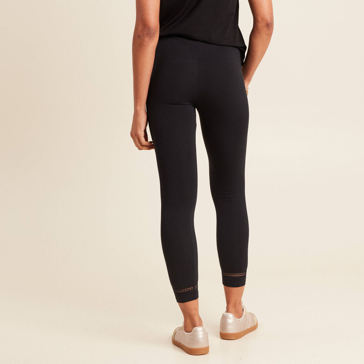 Pantalon legging 7/8&egrave;me noir femme