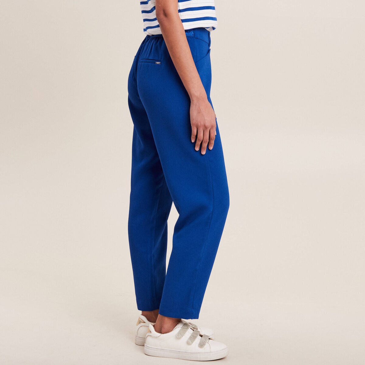 Pantalon urbain 7/8&egrave;me bleu electrique femme