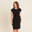 Robe cintrée courte col rond noir femme