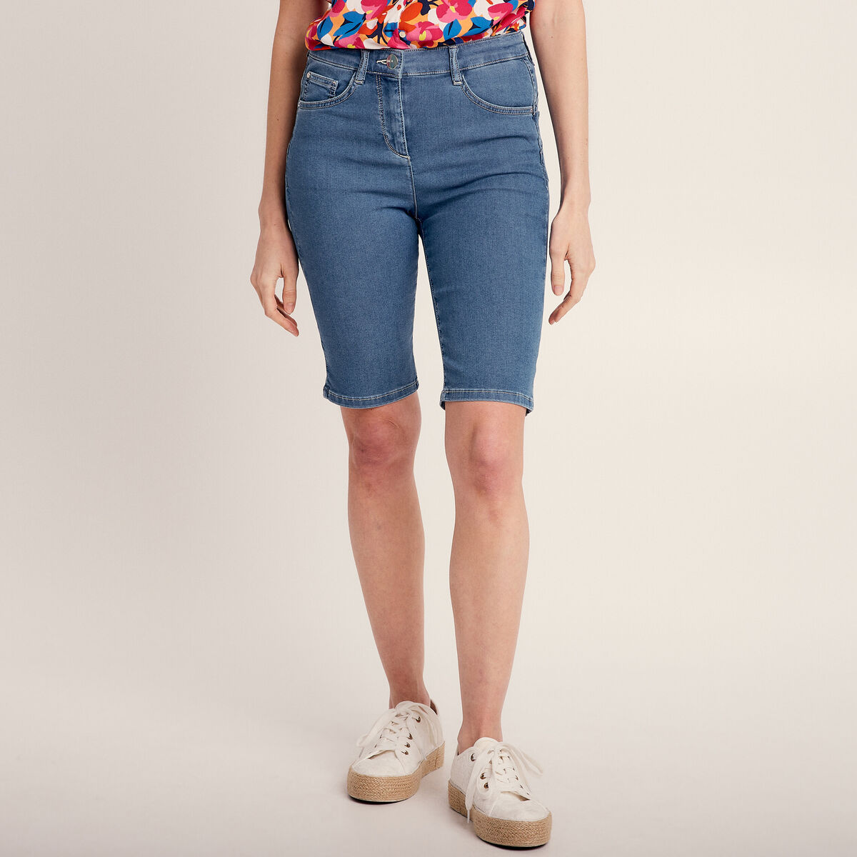 Bermuda magique le Léger denim bleach femme