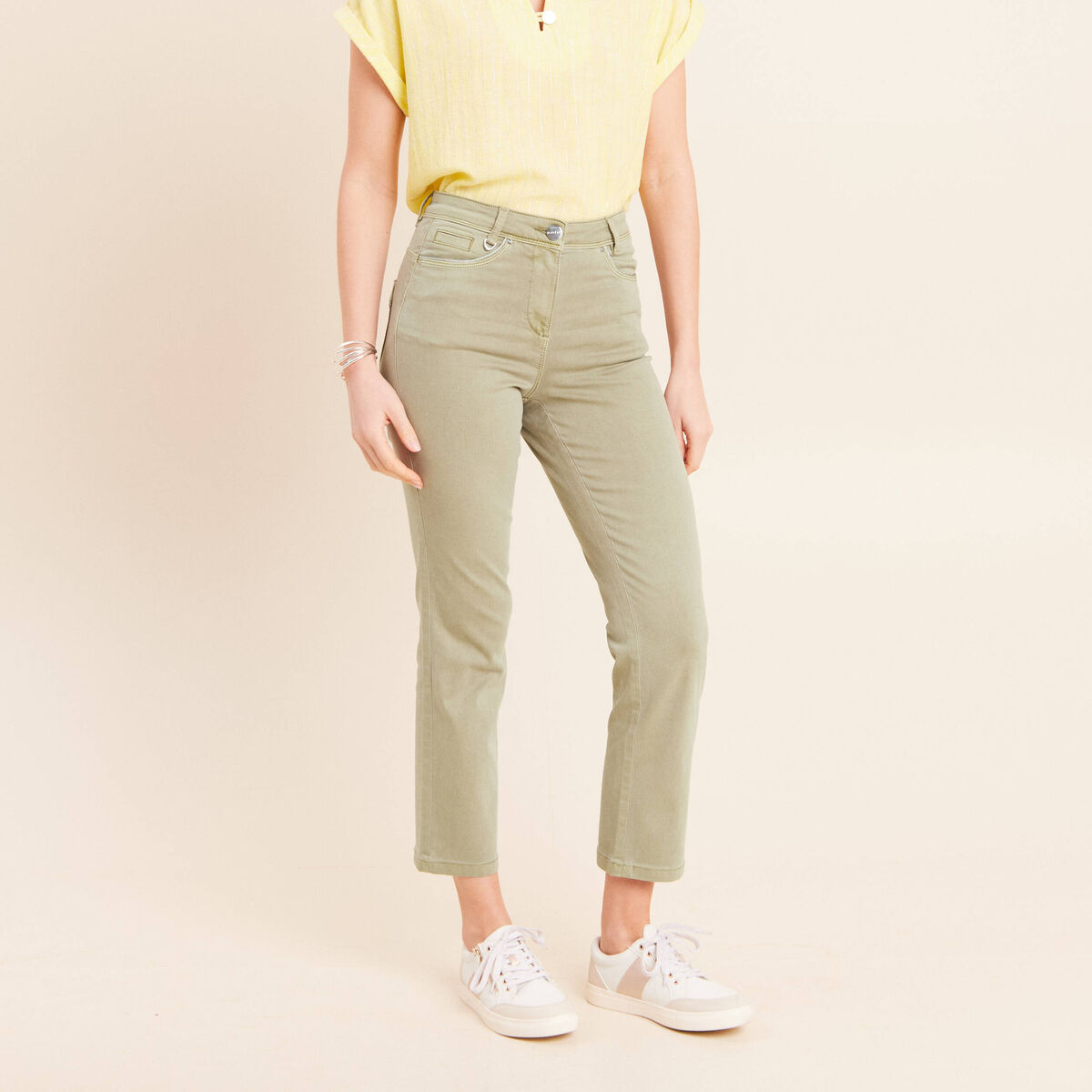 Jean coupe droite 7/8&egrave;me vert clair femme