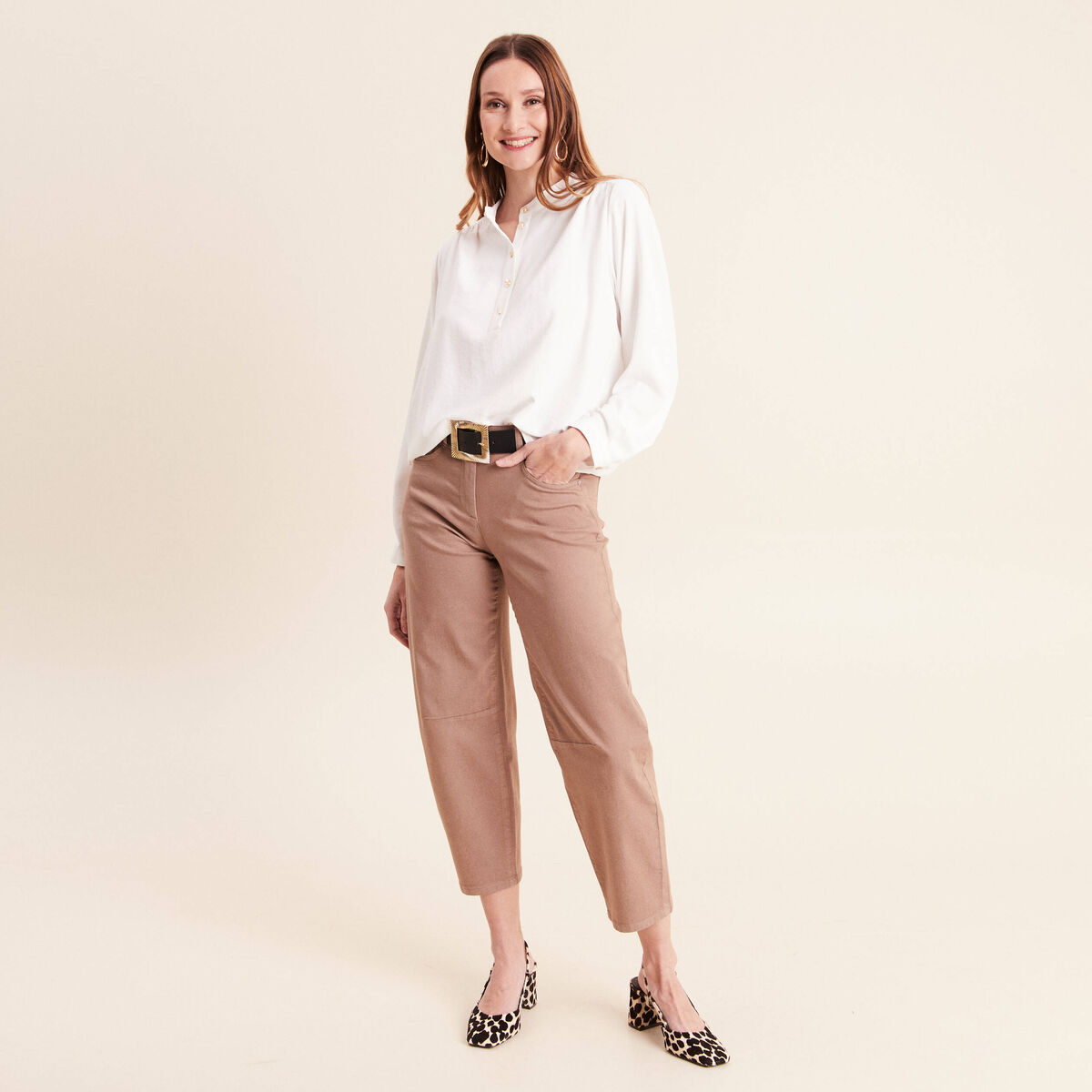 Pantalon magique Le L&eacute;ger coupe barrel taupe femme