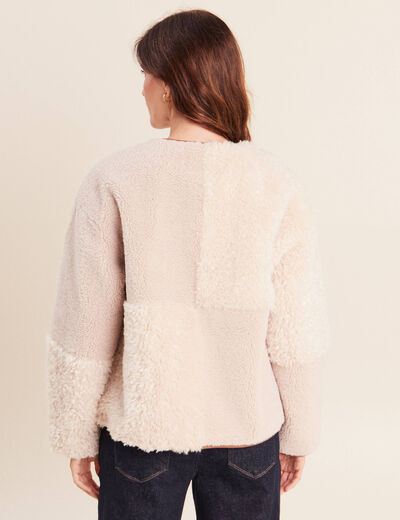 Manteau manches longues fausse fourrure ecru femme