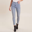 Jeans ajusté taille standard 7/8ème denim baby bleu femme