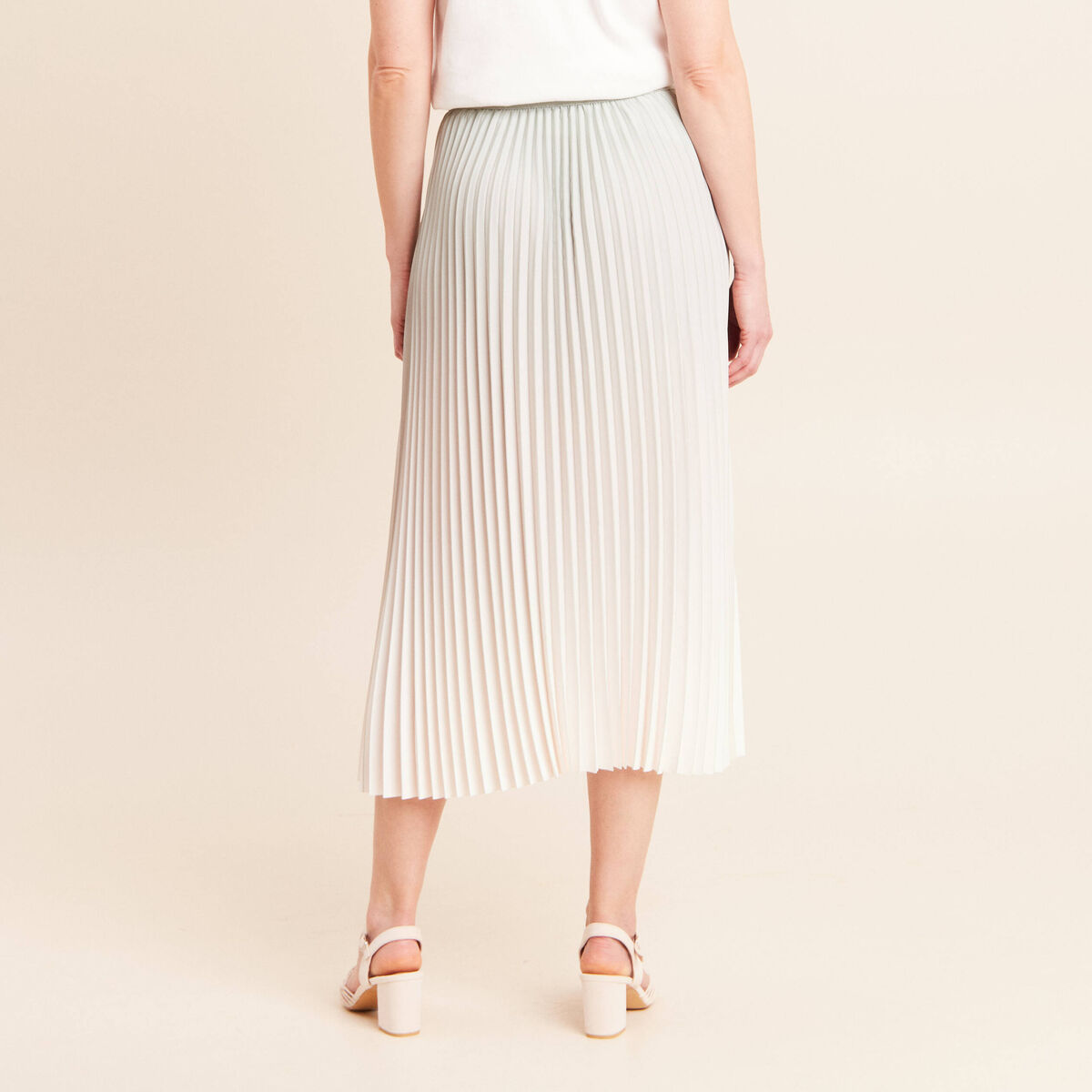 Jupe midi patineuse pliss&eacute;e vert clair femme