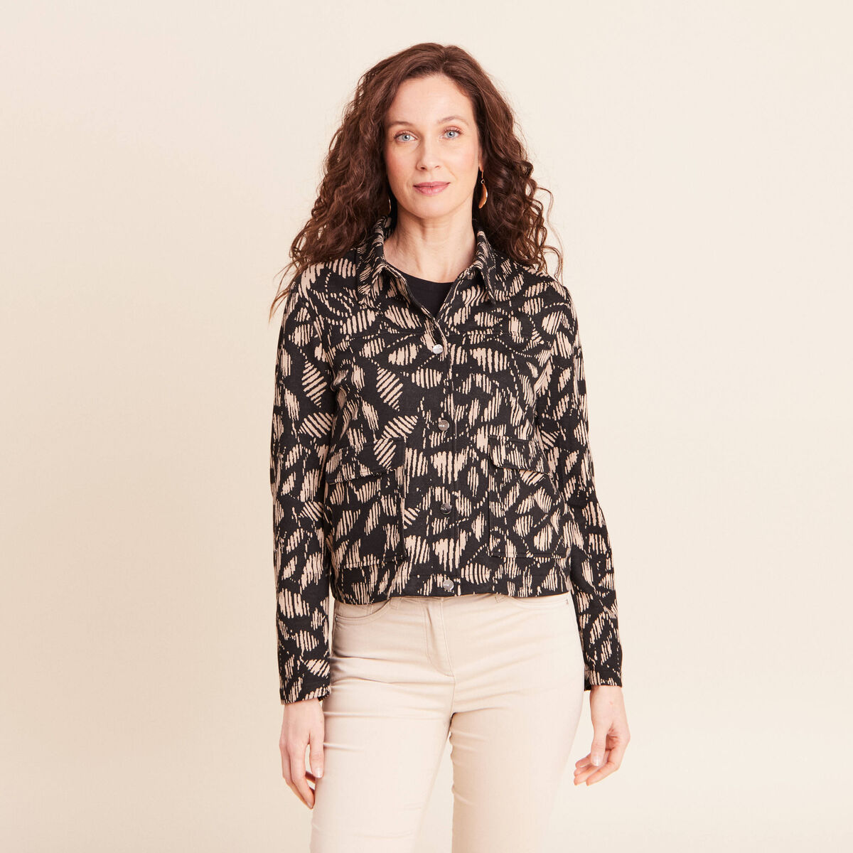 Veste droite doubl&eacute;e noir femme