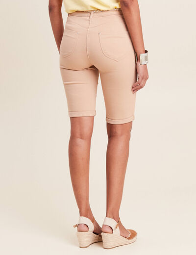Bermuda ajusté ceinturé beige femme