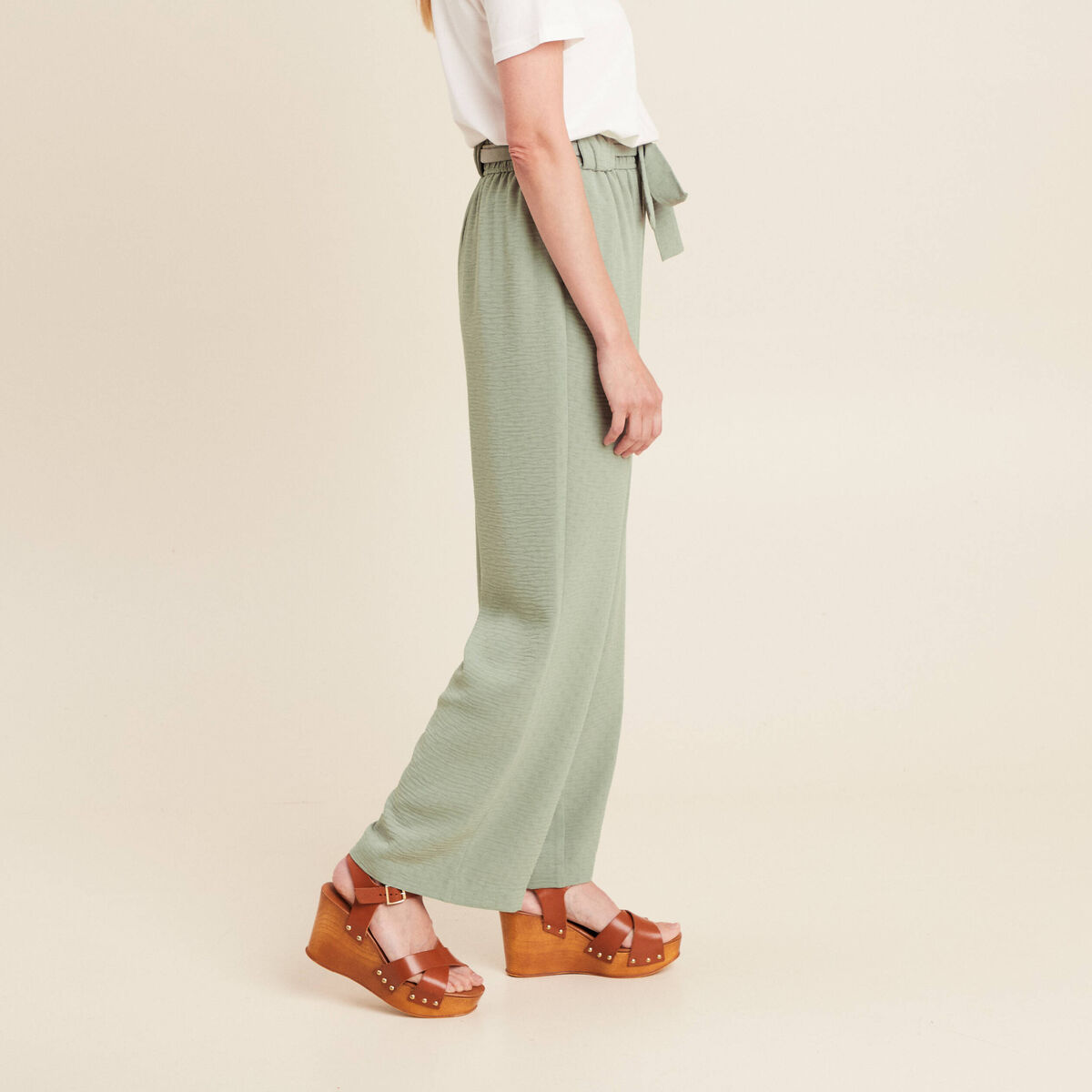 Pantalon flou droit 7/8ème vert clair femme