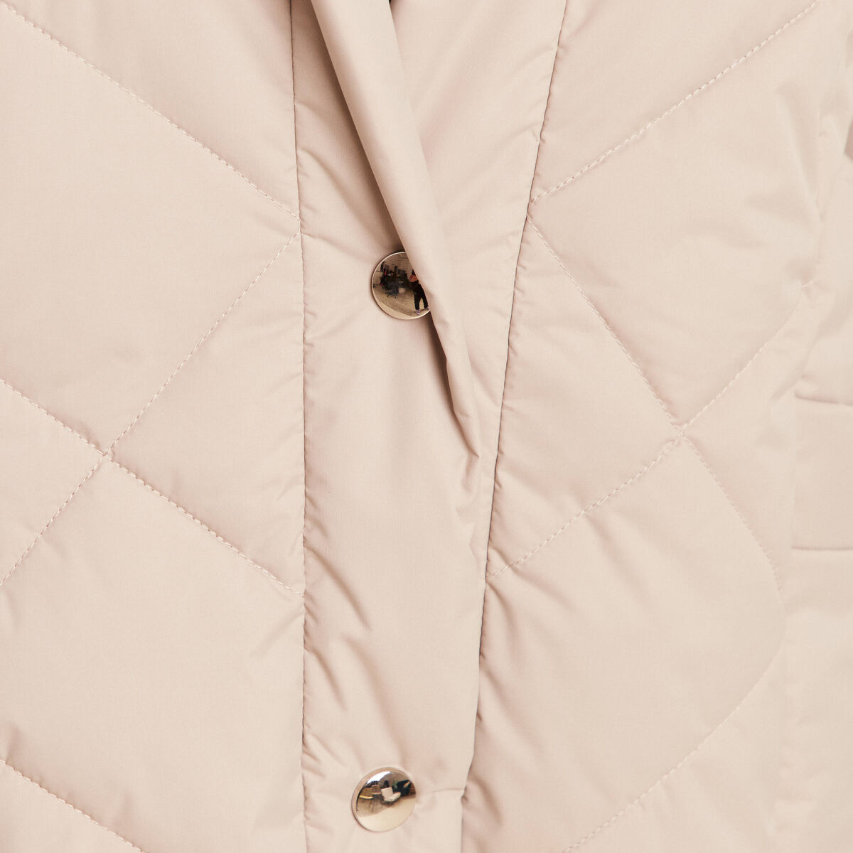 Doudoune ajust&eacute;e &agrave; capuche doubl&eacute;e beige femme