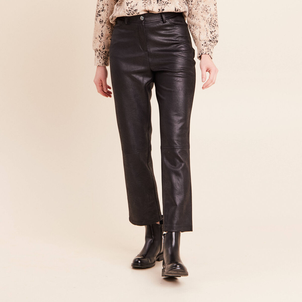 Pantalon similicuir droit 7/8&egrave;me noir femme