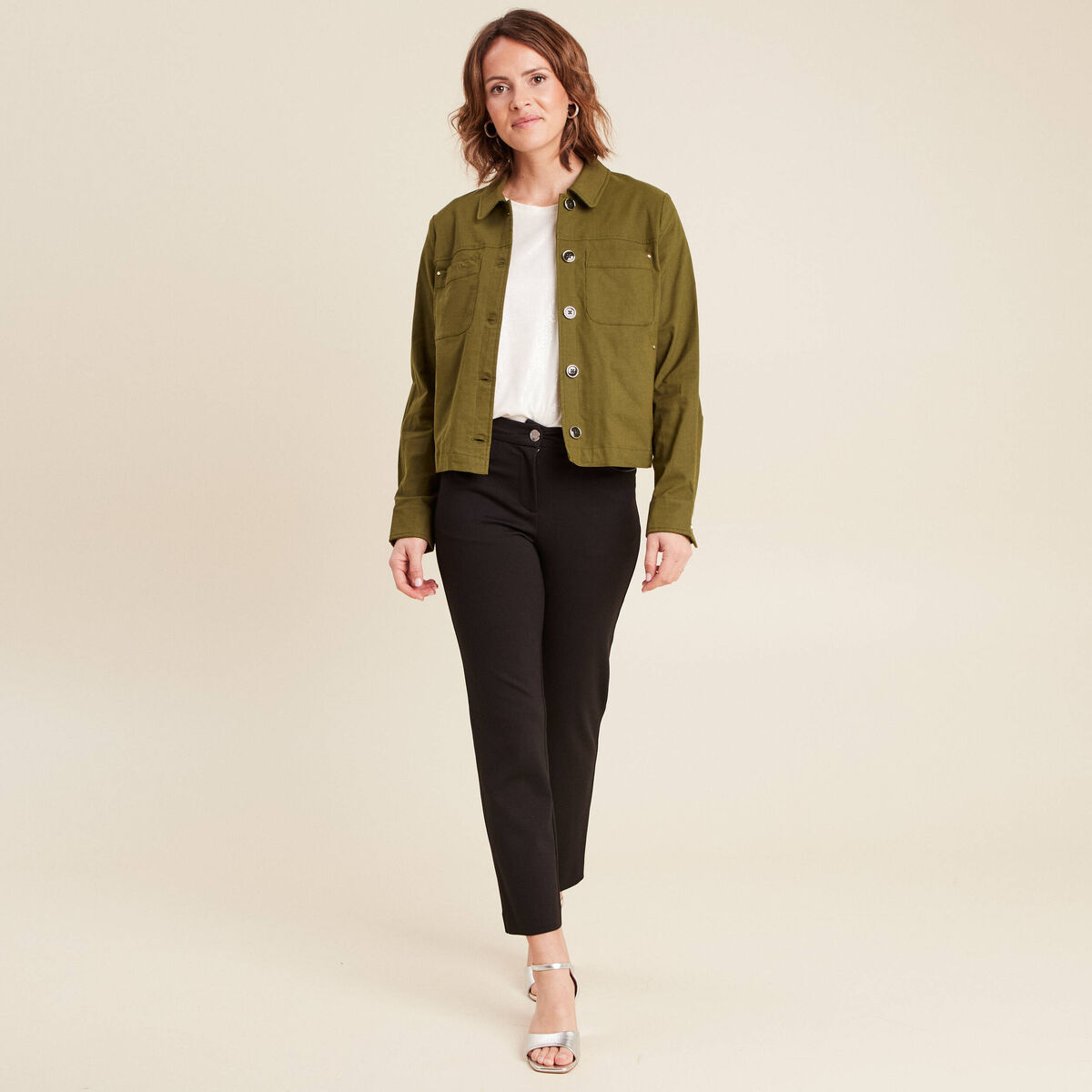 Veste boutonnée vert olive femme
