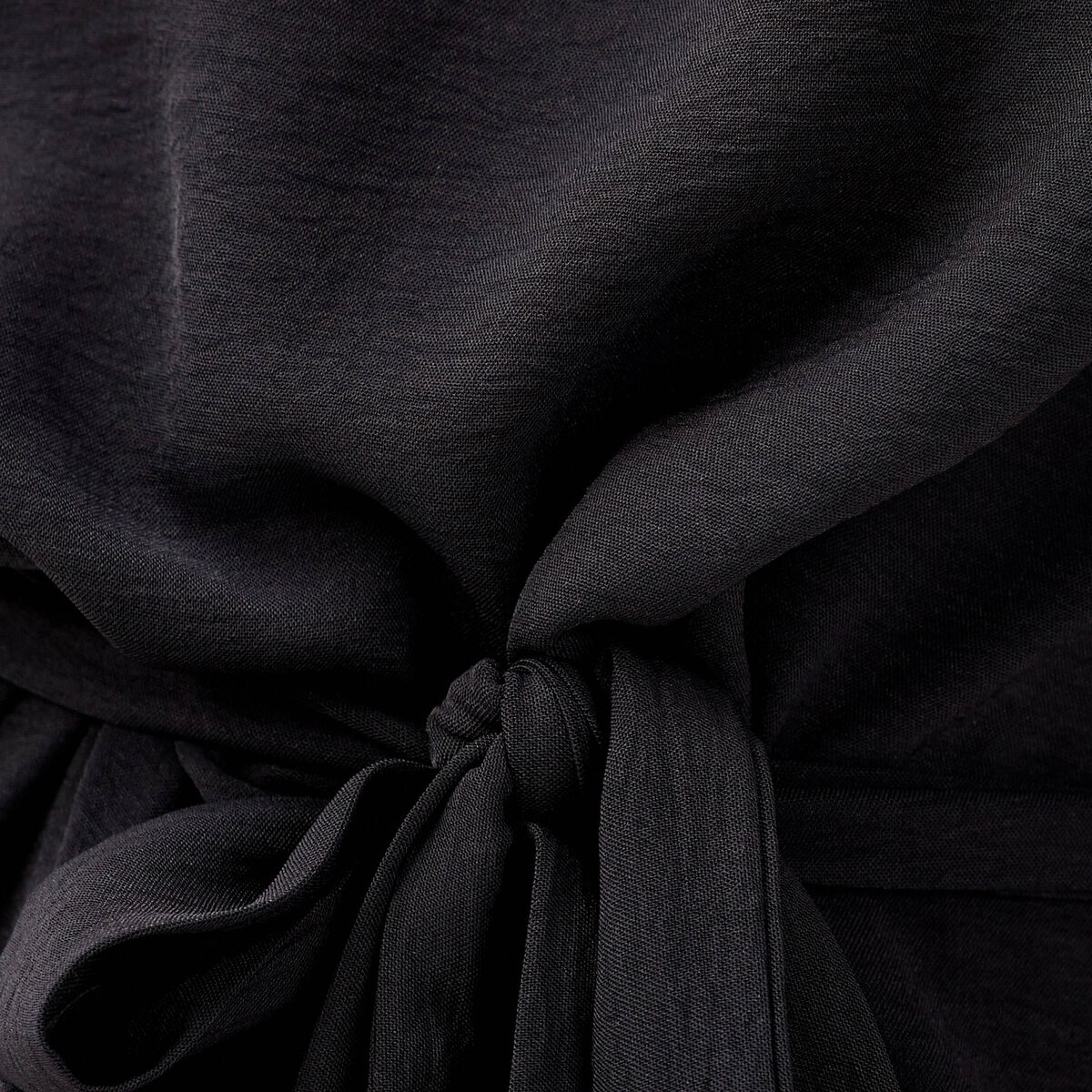 Robe longue droite ceinturée noir femme