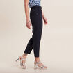 Pantalon flou ceinturé bleu foncé femme