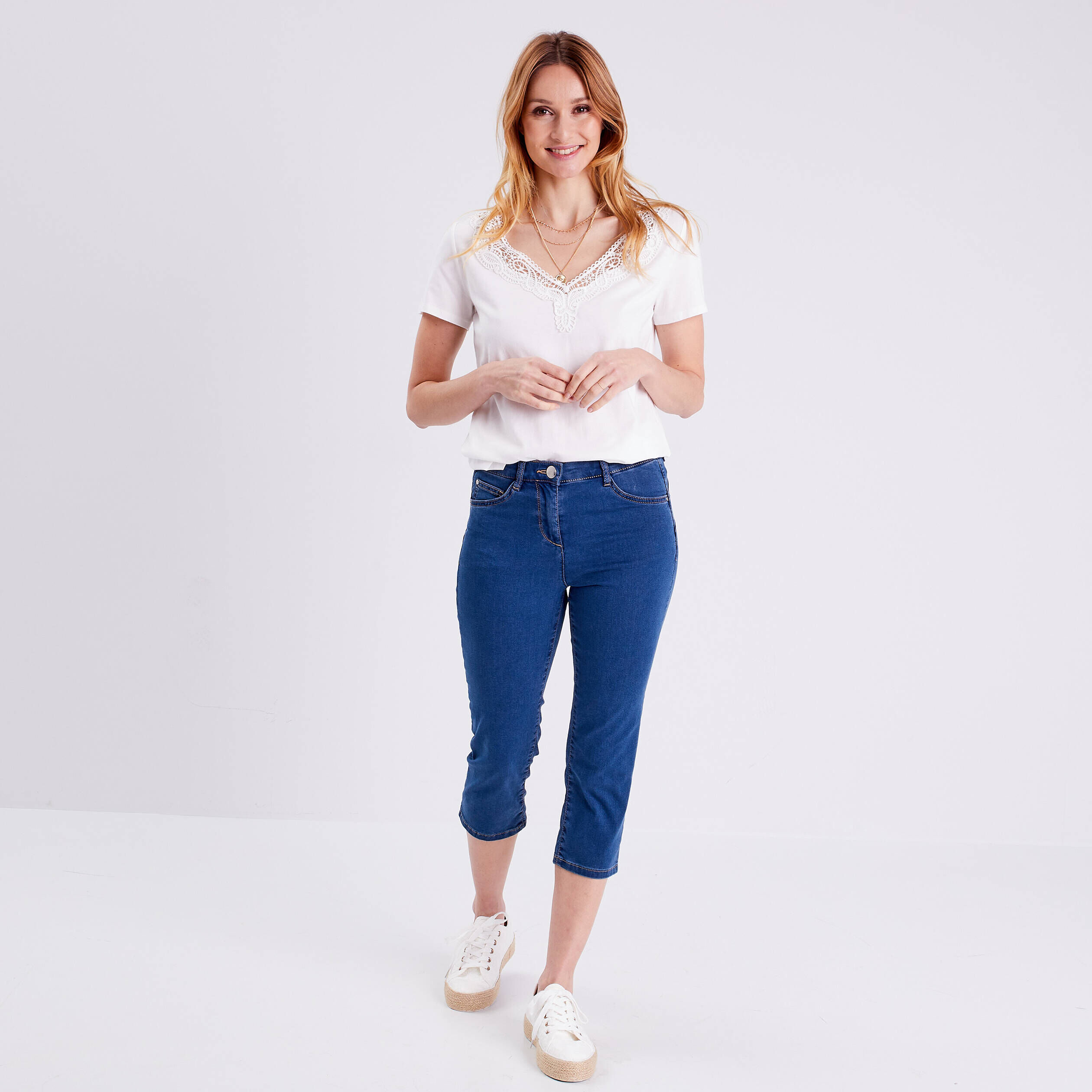 Pantalon pantacourt femme sale