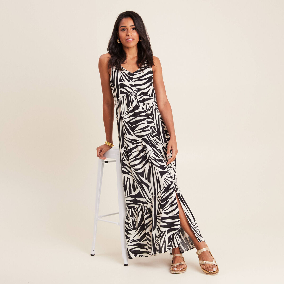 Robe longue évasée bretelles noir femme