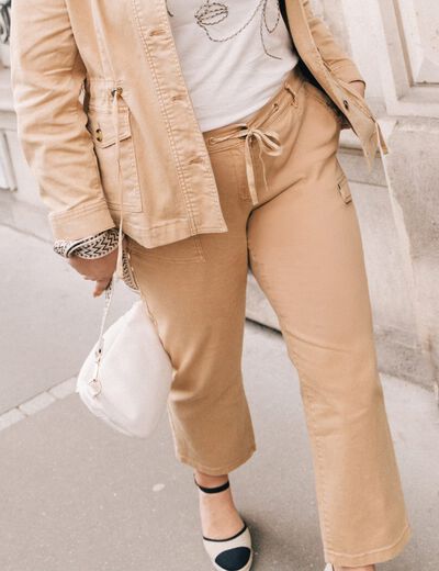 Jean ajusté 7/8ème marron clair femme