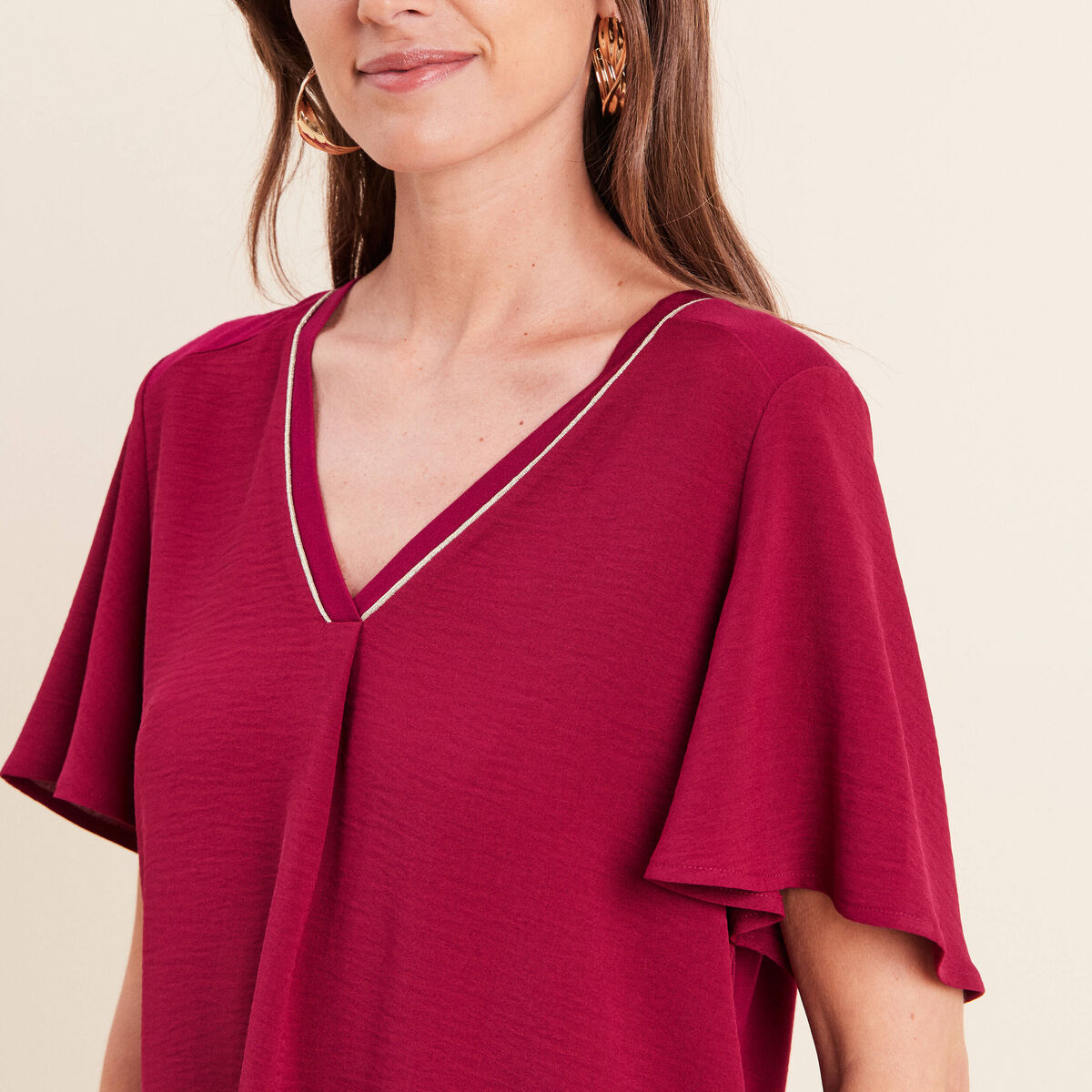 T-shirt bi-mati&egrave;re manches courtes rouge fonc&eacute; femme