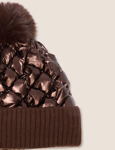Bonnet matelass&eacute; &agrave; pompon marron femme