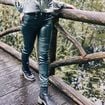 Pantalon ajust&eacute; enduit &agrave; pont vert fonc&eacute; femme