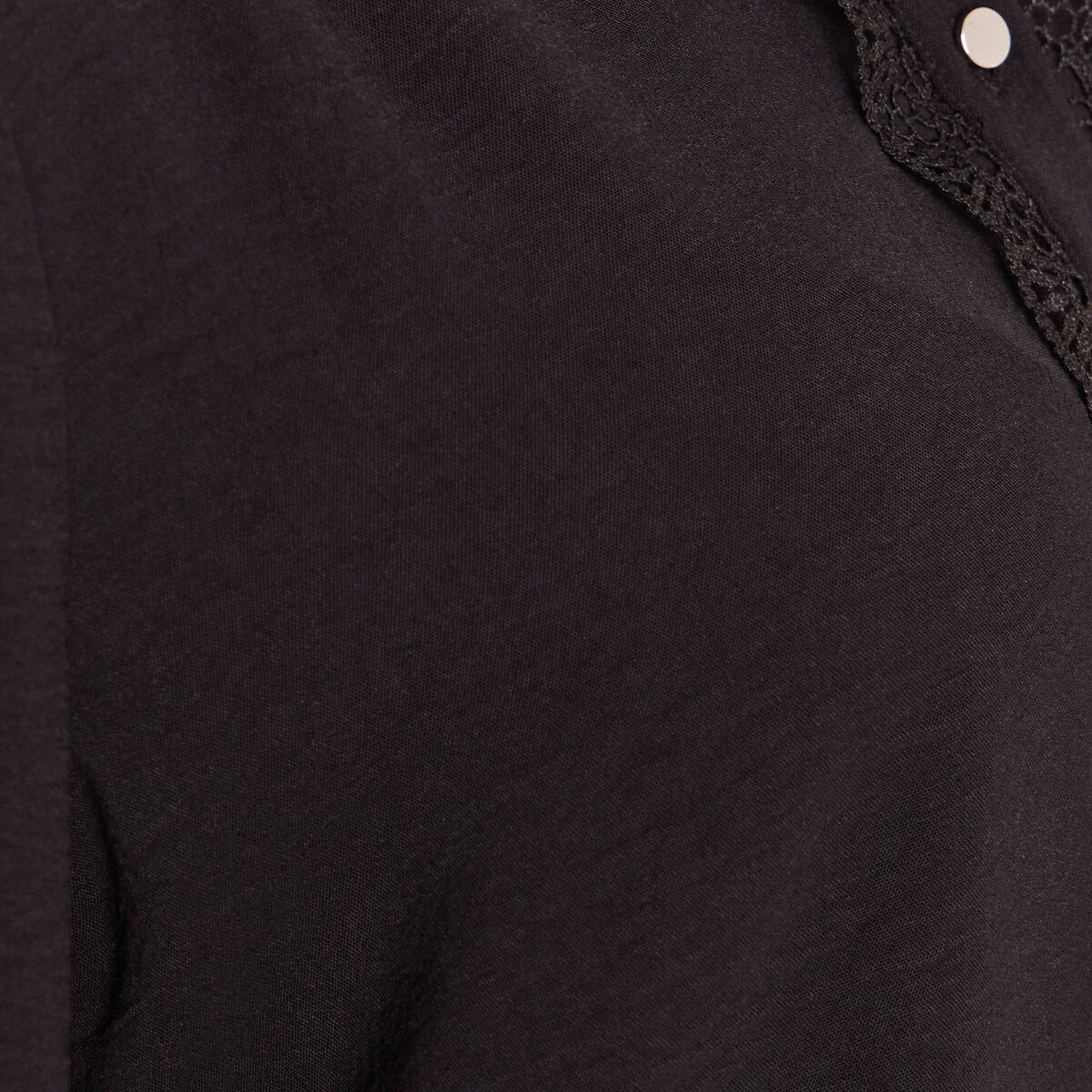 Chemise fluide manches longues dentelle noir femme