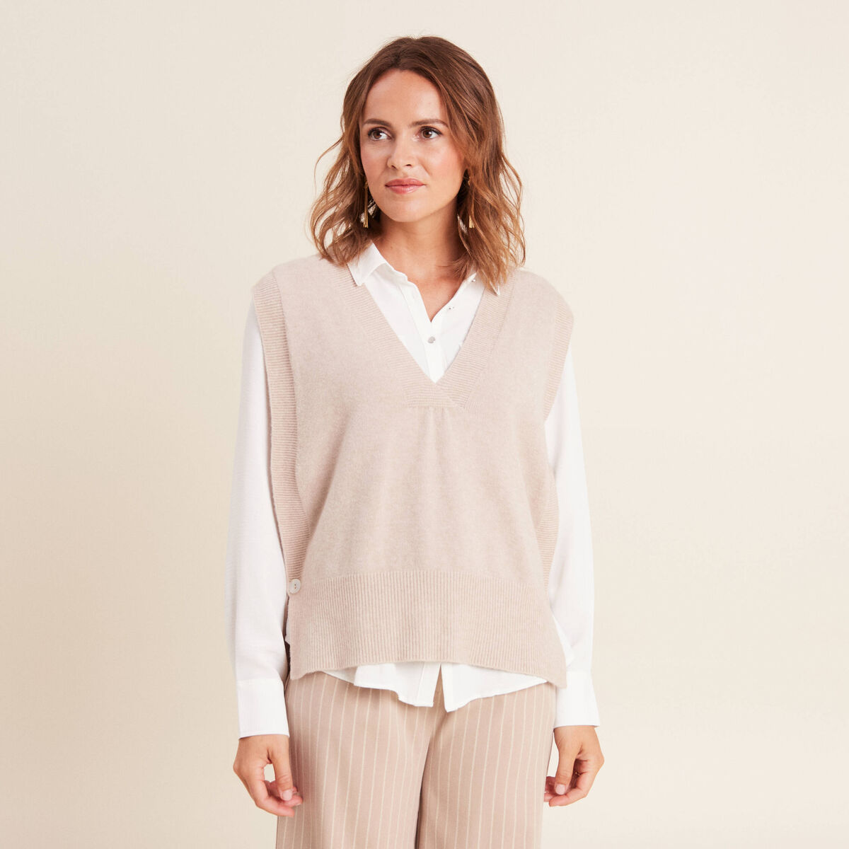 Pull sans manches creme femme