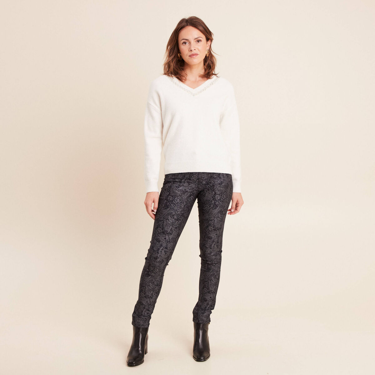 Pantalon coupe ajust&eacute;e enduit gris acier femme