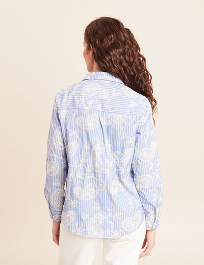 Blouse ample manches longues brod&eacute;e bleu ciel femme