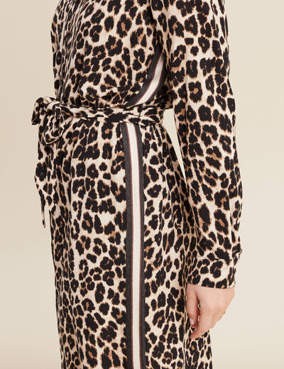 Robe droite fluide ceinturée creme femme