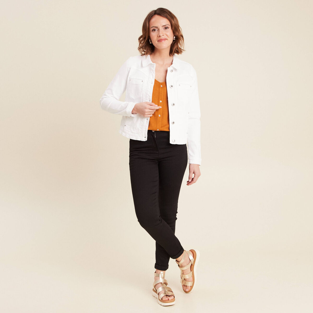 Blouson ajusté boutonné ecru femme
